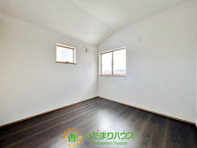 久喜市上町　新築一戸建て　04　クレアスタウン　の洋室|お仕事部屋や趣味の作業部屋にもオススメ。