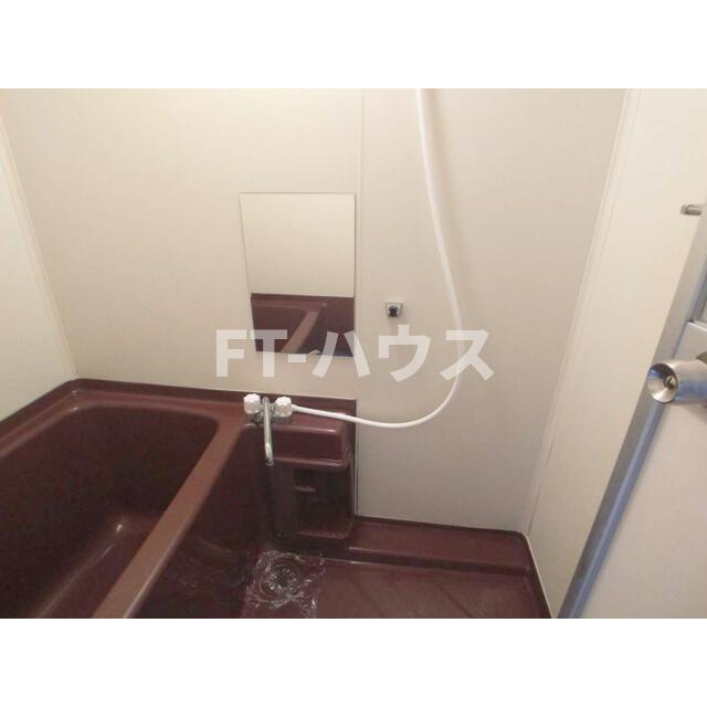 Ｋ＆Ｔ前原の浴室