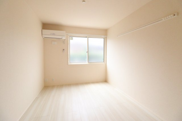 リオハイトの洋室|個人の部屋や寝室として使える洋室です