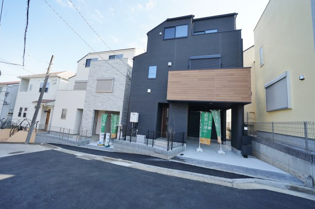 【横浜市保土ヶ谷区星川１丁目23-11全４棟新築戸建て２号棟】★仲介手数料無料★（星川小学校・岩崎中学校）の外観|相鉄本線「星川」駅まで徒歩約8分の立地！