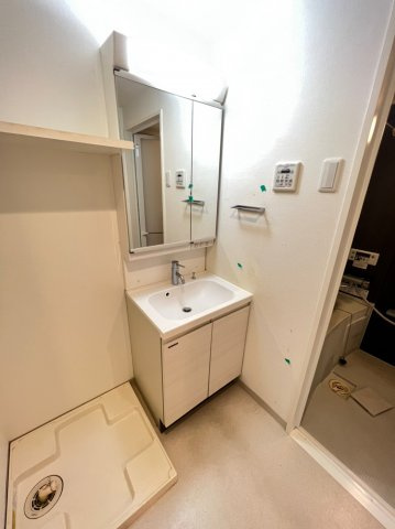 AXAS下目黒の洗面所|人気の独立洗面台付き