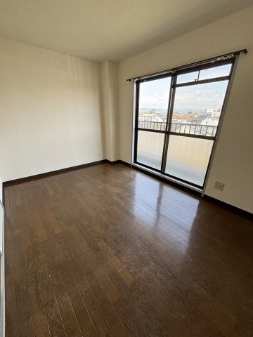 長井マンション
