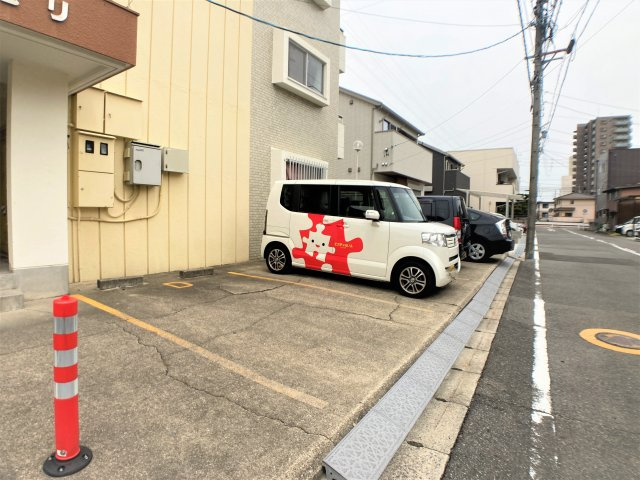 ペンションモリの駐車場
