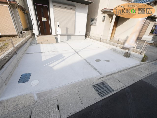 加古郡播磨町北本荘1丁目　中古戸建の駐車場