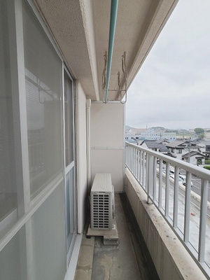 【バルコニー】 | 東ビル