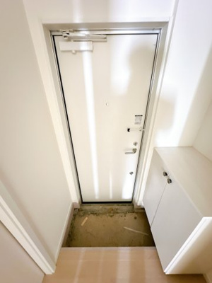 【玄関】 | AK都賀 | ※同物件、同タイプ、間取り反転のお部屋です