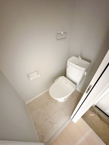 【トイレ】 | AK都賀 | ※同物件、同タイプ、間取り反転のお部屋です