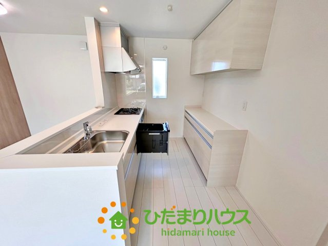 久喜市上町　新築一戸建て　02　クレアスタウン　のキッチン|使い勝手の良いお料理が楽しくなるキッチン。