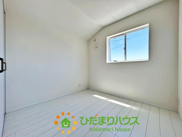 久喜市上町　新築一戸建て　02　クレアスタウン　の洋室|趣味やお仕事のお部屋としてもいいですね！