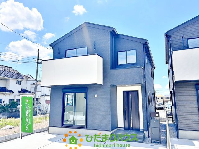 久喜市上町　新築一戸建て　02　クレアスタウン　の外観|汚れの目立ちにくいカラーでお洒落な外観！