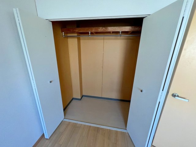 大和高田市春日町１丁目のアパートの収納