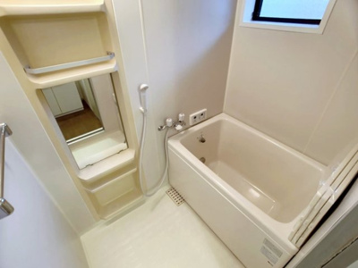 【浴室】 | ピースタウン・アイリスB