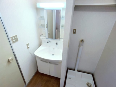 【洗面所】 | ピースタウン・アイリスB