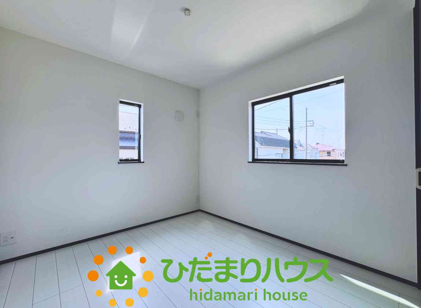 久喜市上町　新築未使用　07　クレアスタウン　の洋室|自然光を取り込みやすい２面採光のお部屋です。