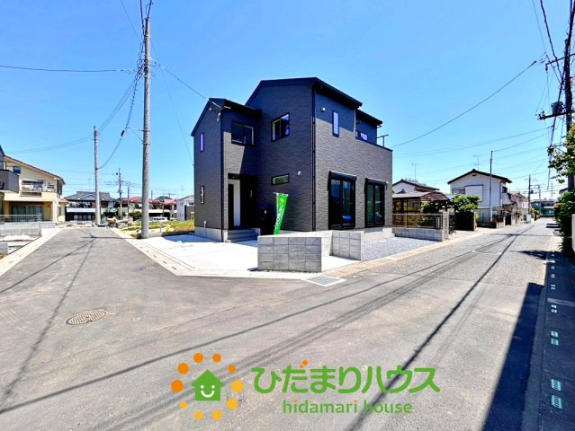 久喜市上町　新築未使用　07　クレアスタウン　の前面道路含む現地写真|人気の角地で陽当たり・風通し良好！