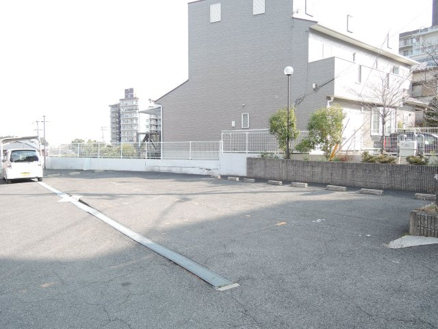 【駐車場】 | サンロワール和泉砂川