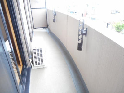 【バルコニー】 | メルベーユ | 参考写真（同物件別部屋）