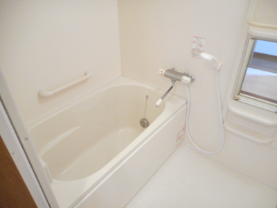 【浴室】 | メルベーユ | 参考写真（同物件別部屋）