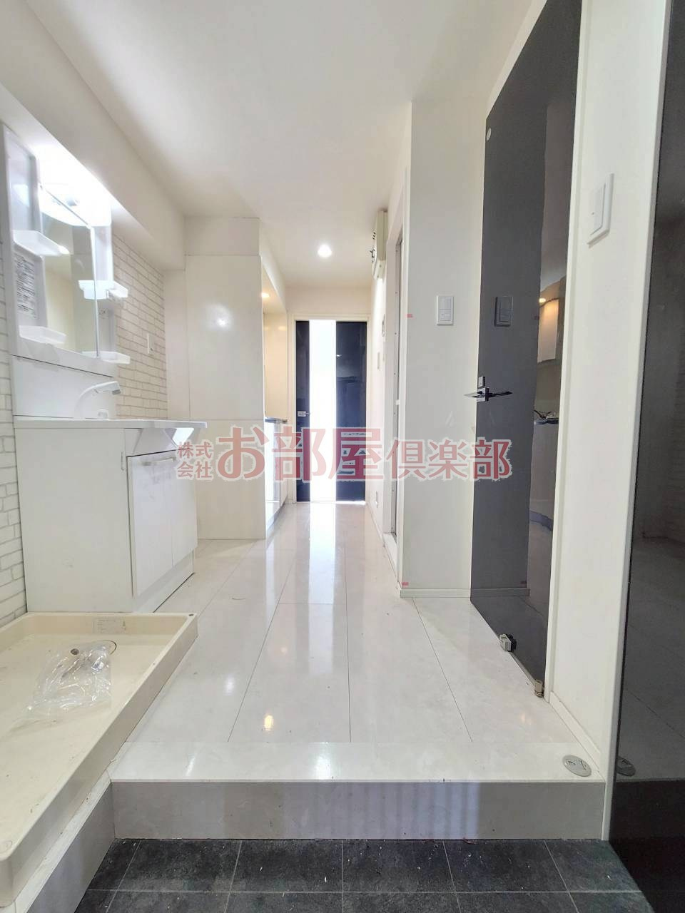 グランドセレブ真木の玄関|落ち着いた玄関です