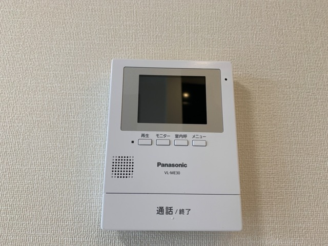 サンライズ東根のセキュリティ|カメラ付インターホン(イメージ)
