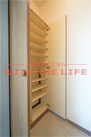 山口第一ビル【キャッシュバック対象物件】の収納|ちょっとした収納スペースも充実しています