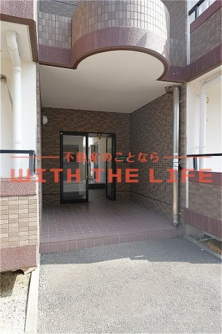 山口第一ビル【キャッシュバック対象物件】のエントランス|落ち着いたエントランスです
