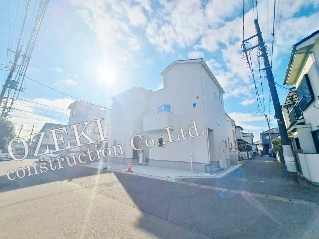 越谷市大沢新築戸建て2棟現場　時間を超えて受け継がれていく住まい-LIGNAGEリナージュ-の外観