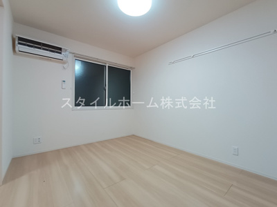 【居間・リビング】 | シーナリー | 別部屋写真です。