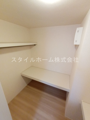 【収納】 | シーナリー | 別部屋写真です。