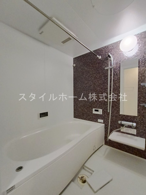 【浴室】 | シーナリー | 別部屋写真です。