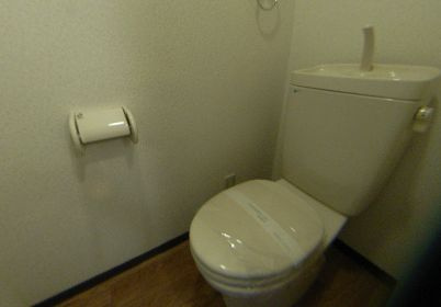 セゾンコート春木のトイレ|シンプルで使いやすいトイレです