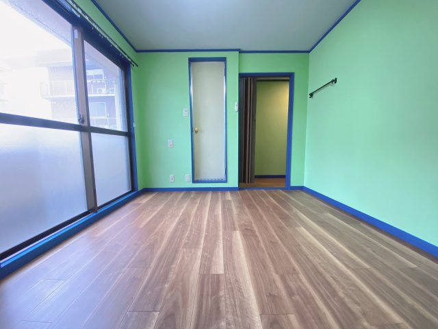 クレインファーストの居間・リビング