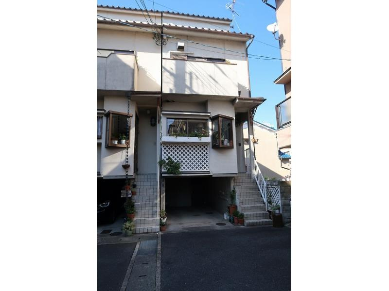 嵯峨明星町の外観