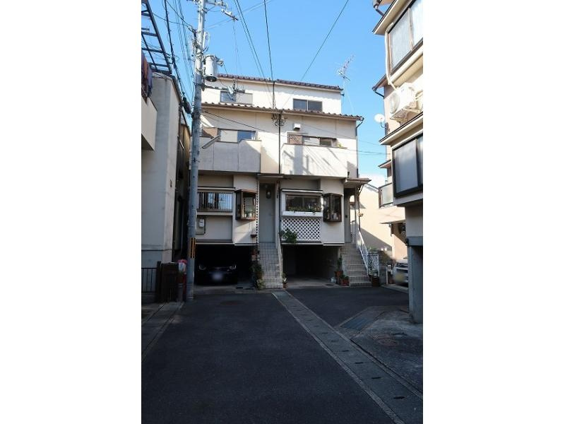 嵯峨明星町の外観