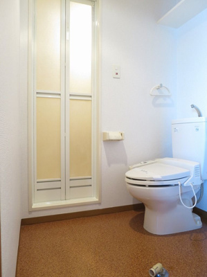 【トイレ】 | リファレンス呉服町 | 別号室の写真になります。現況優先。