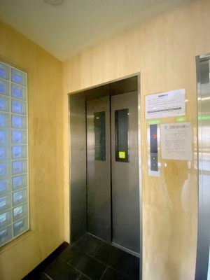 【その他共用部分】 | 広島畳材6ビル | エレベーターが設備されており、荷物が多くても困りません！