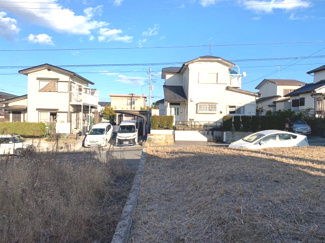 【外観】 | 建築条件ありません！！
お好きなプランでマイホームをご計画ください♪
建築プランの立てやすい整形地！
多彩なプランをご提案いたします！
地盤の強い高台エリア。
水害などの災害から守ることができます。

