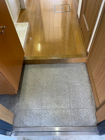 仲介手数料0円！！レージュ　ウエストの玄関