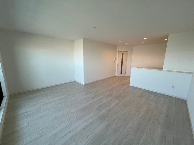 GARDENIA芦屋の居間・リビング