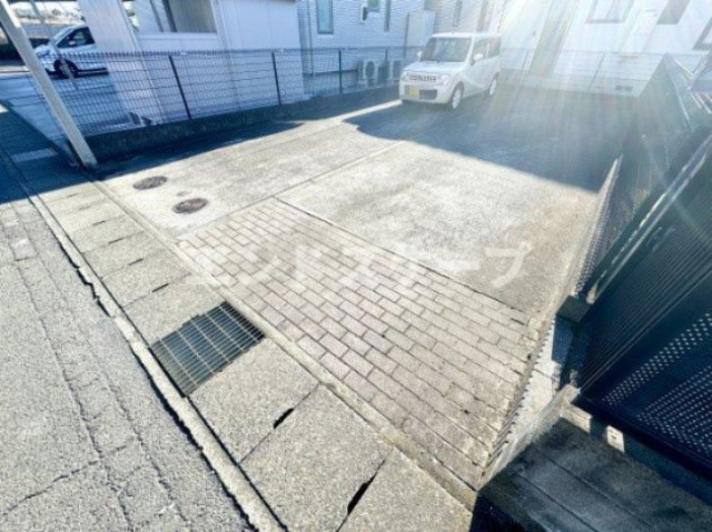 小池貸住宅の駐車場|高崎、前橋、伊勢崎エリアのお部屋探しはエンドスケープまで！お客様の理想お聞かせ下さい♪