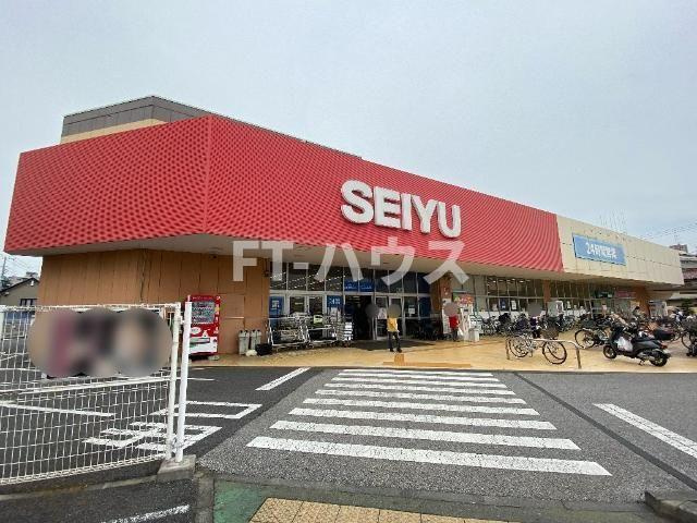 チヨミールの周辺