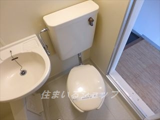 広島市安佐北区口田４丁目の賃貸マンションのトイレ
