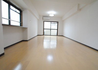 【居間・リビング】 | エトランゼ宮本12