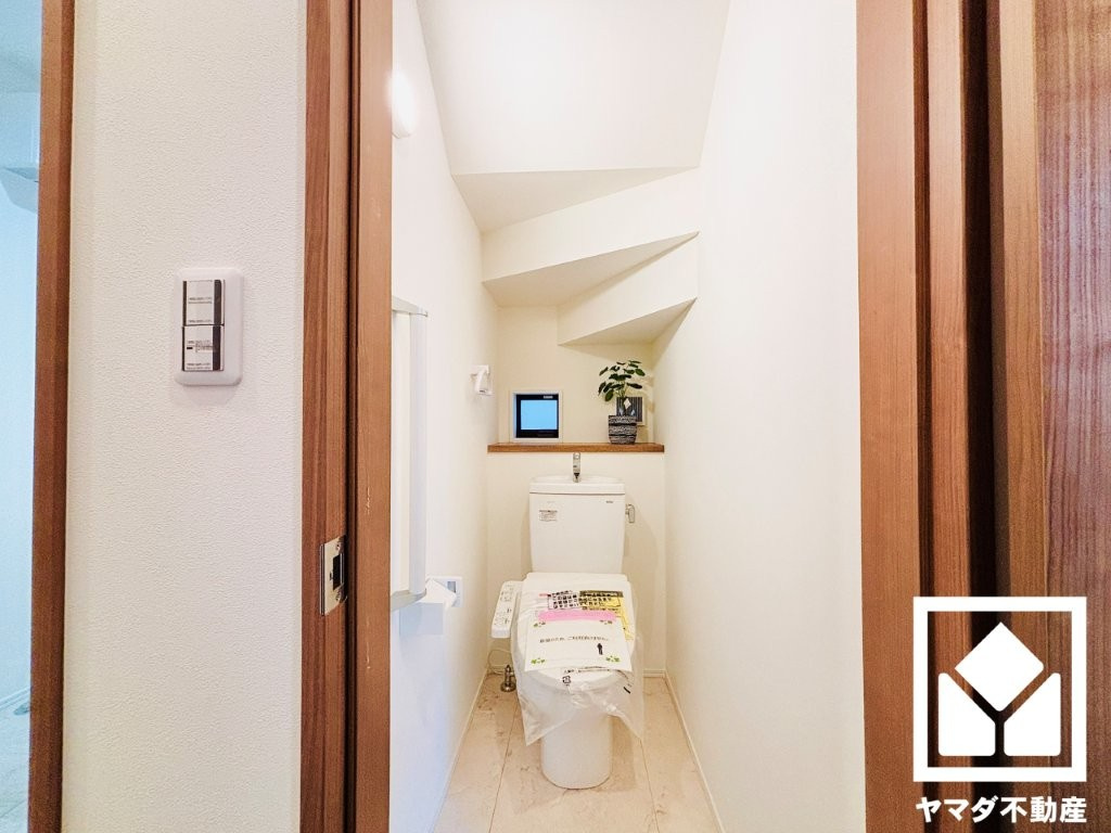 大津市中庄２丁目　1号棟のトイレ