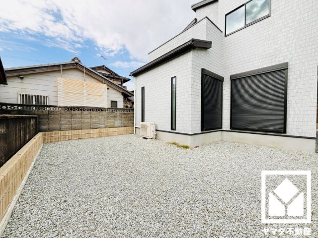 大津市中庄２丁目　1号棟の庭