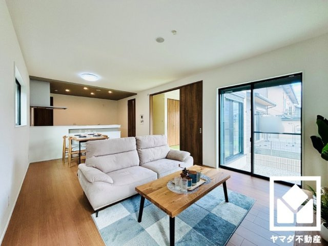 大津市中庄２丁目　1号棟の居間・リビング