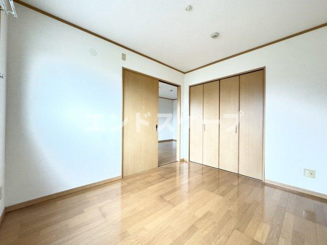 テルーの洋室|高崎、前橋、伊勢崎エリアのお部屋探しはエンドスケープまで！お客様の理想お聞かせ下さい♪