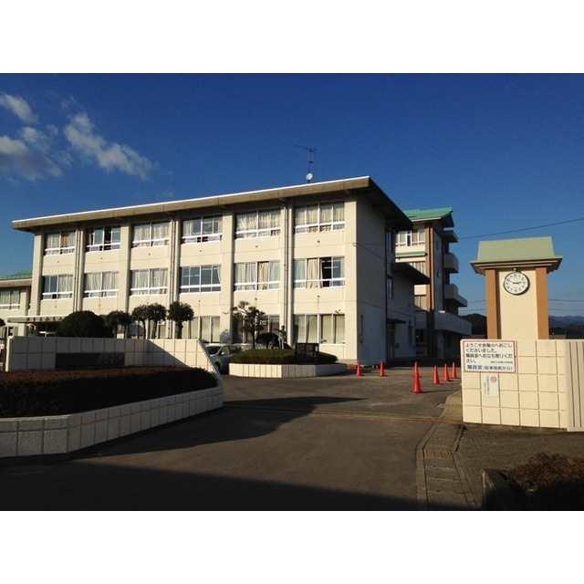 関市上白金のアパートの周辺|市立金竜小学校