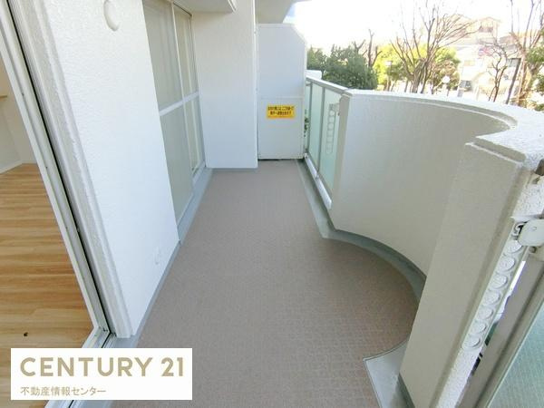 【バルコニー】 | グリーンコーポ大正 | バルコニーは広めになっております