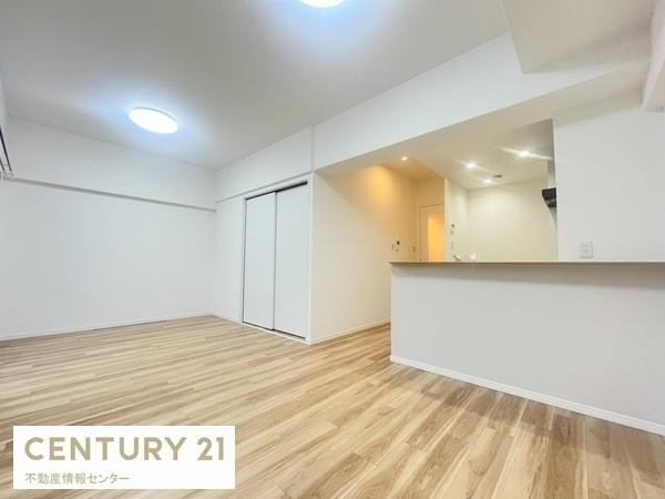 【居間・リビング】 | グリーンコーポ大正 | 陽当りの良いリビングです！